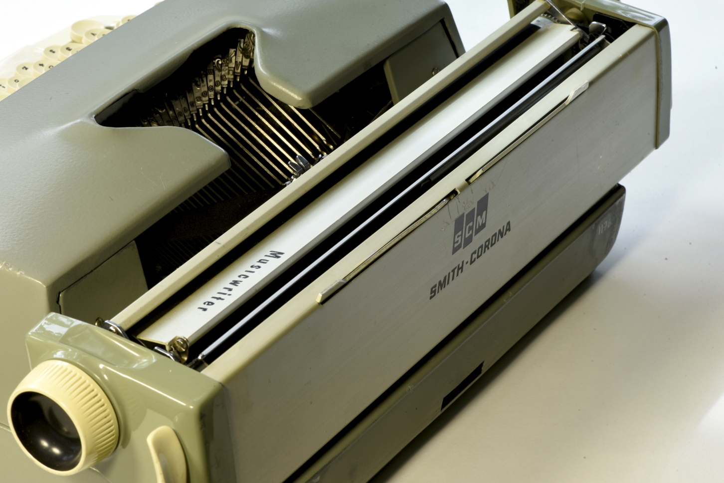 Månadens föremål: Notskrivmaskin Smith Corona Musicwriter 2 SmIn1176 scm s